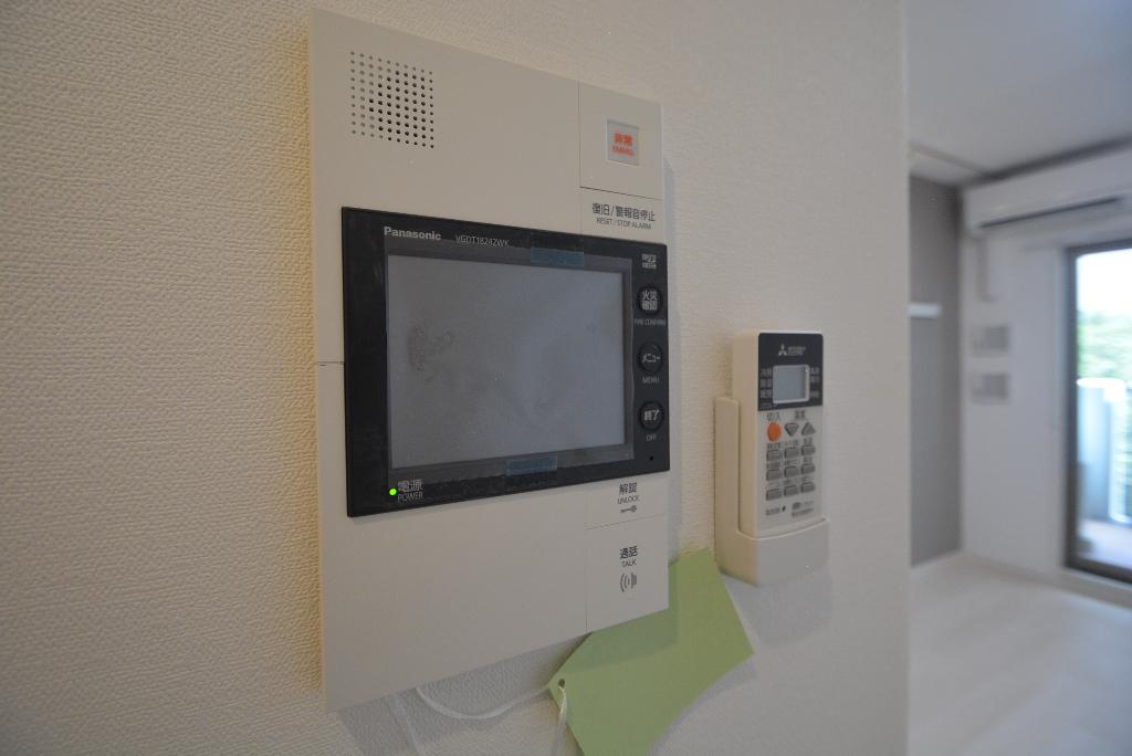 セキュリティ　カメラ付インターホン