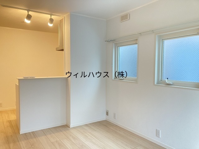 居室・リビング　フローリング！