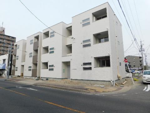 建物外観　外観写真（昼）