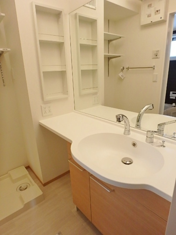 洗面設備　図面と現状に相違がある場合には現状を優先