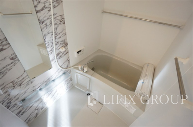 バス・シャワールーム　風呂