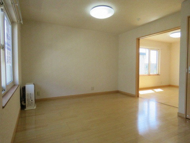 居室・リビング　リビング