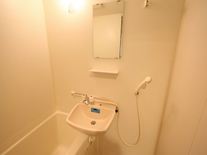 洗面設備　洗面付バスルーム