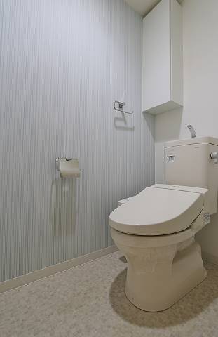 トイレ　清潔感のあるお手洗いです