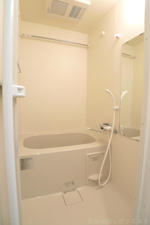 バス・シャワールーム　（写真は同タイプ）