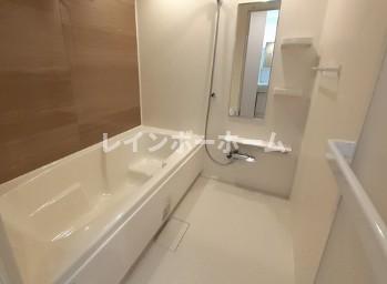 バス・シャワールーム　※同施工会社参考写真※