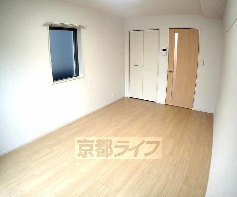 居室・リビング　フローリングでとても綺麗です。