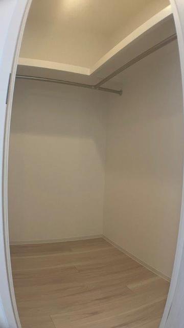 収納　ウォークインクローゼット（洋室約６．０帖