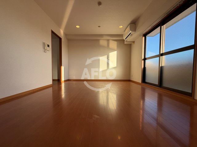 居室・リビング　ラシーヌ御崎　リビング