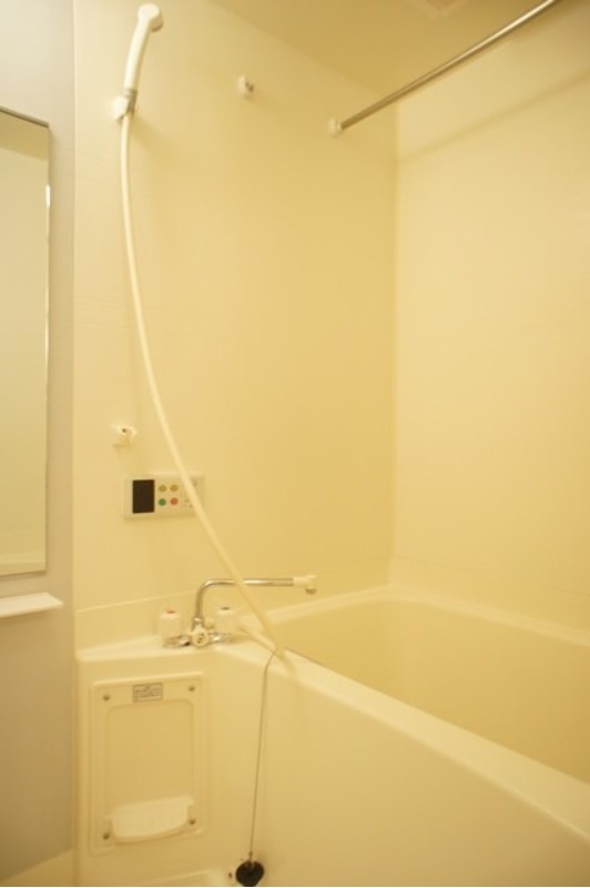 バス・シャワールーム　図面と現状に相違がある場合には現状を優先