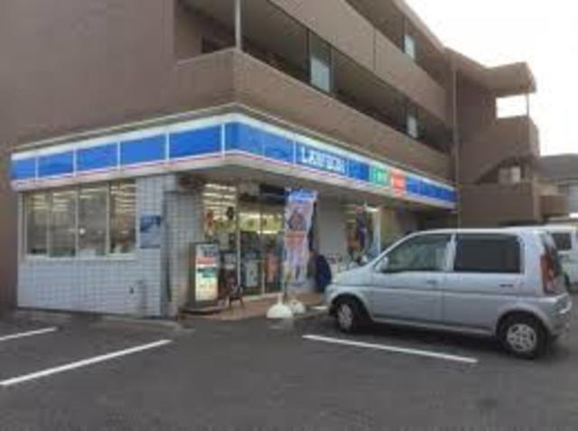 コンビニ　ローソン相模原八丁目店（コンビニ）まで225m