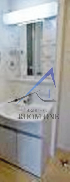 洗面設備　洗面台です。