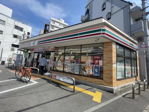 コンビニ　セブンイレブン 近鉄布施駅南店（コンビニ）まで674m