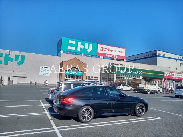 ホームセンター　ニトリ 市川千鳥町店（ホームセンター）まで729m