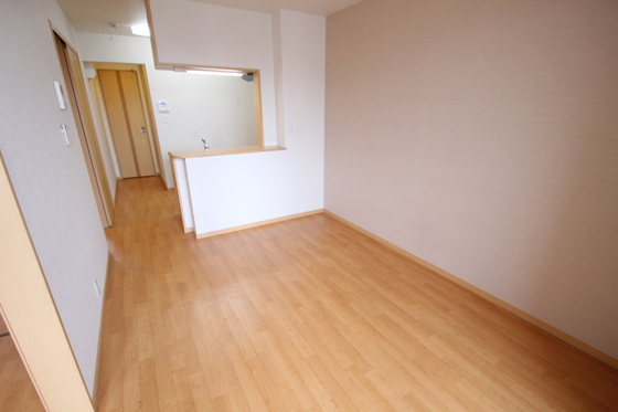 居室・リビング　※別部屋の写真です