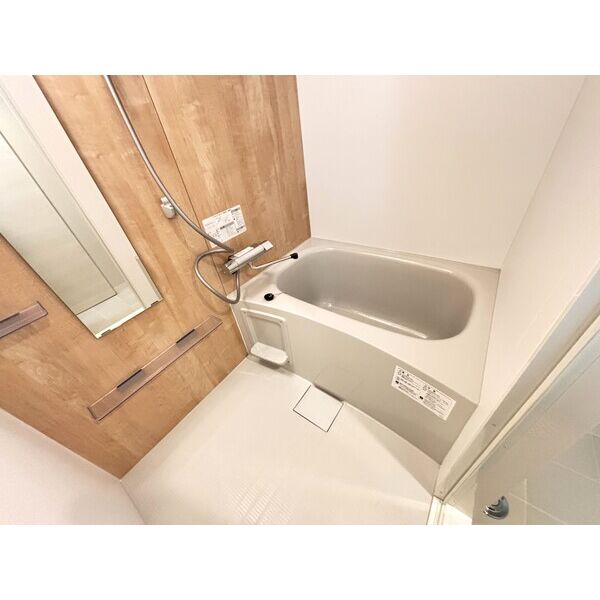 バス・シャワールーム　☆清潔感のあるバスルーム☆