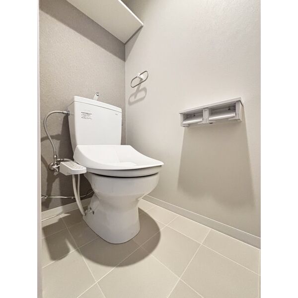 トイレ　☆温水洗浄便座完備☆