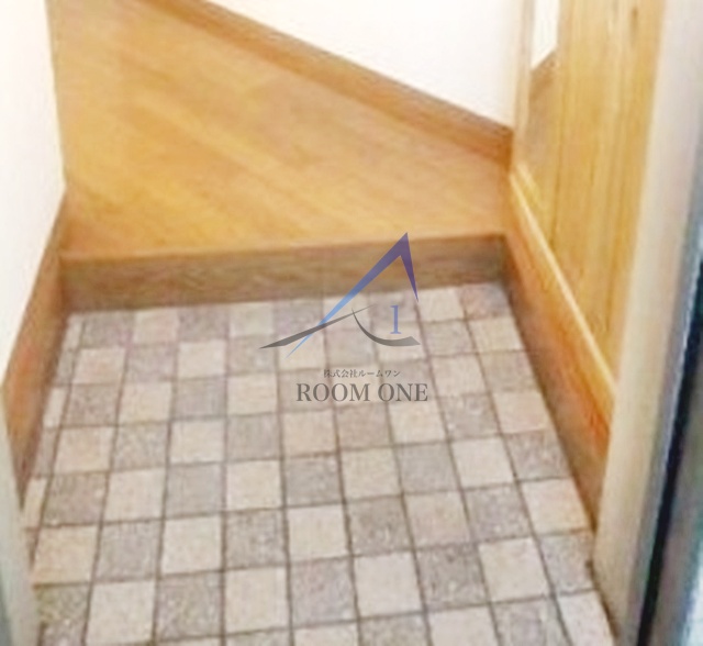 玄関　玄関です。