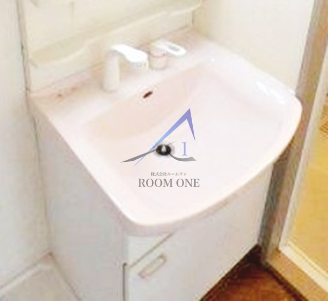 洗面設備　洗面台です。