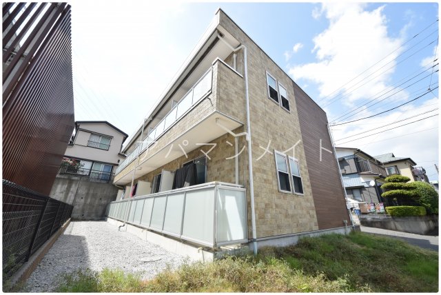 建物外観　落ち着いた雰囲気の外観です