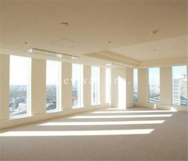 居室・リビング　開放感のあるリビングでございます