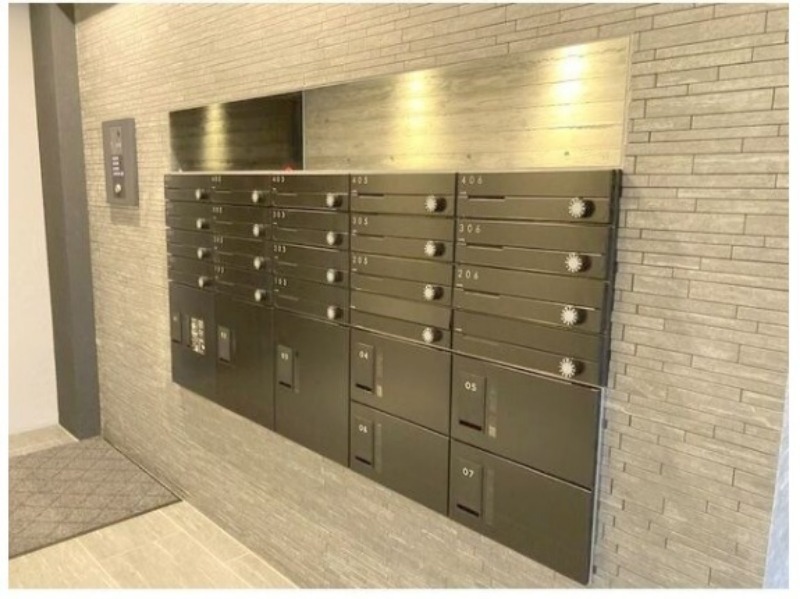 セキュリティ　モニター付きインターホンで安心です♪