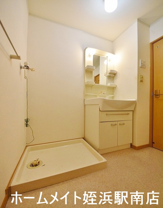 洗面設備　★広々洗面脱衣所★