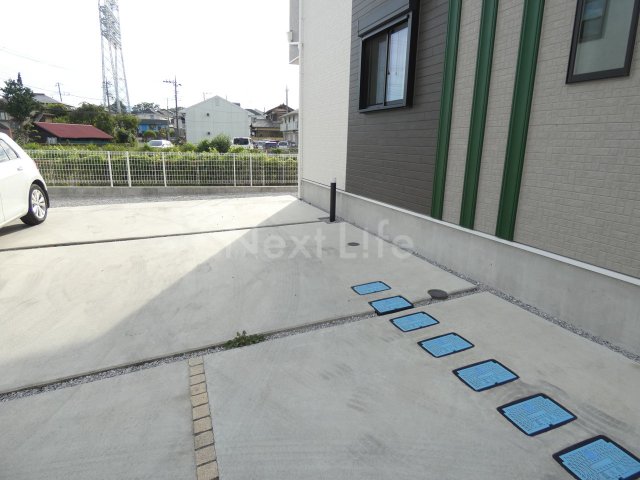 駐車場　フルセイル下溝