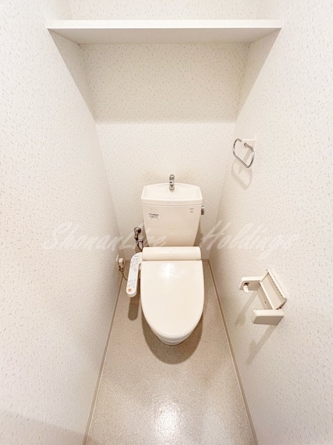 トイレ　清潔感のあるトイレです