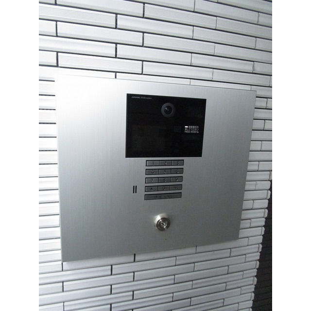 エントランス　オートロック