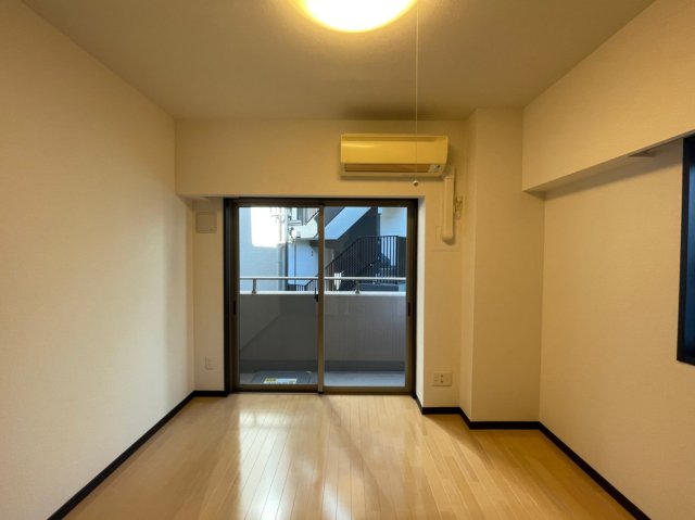 居室・リビング　エル・ヴィエント・アース田端