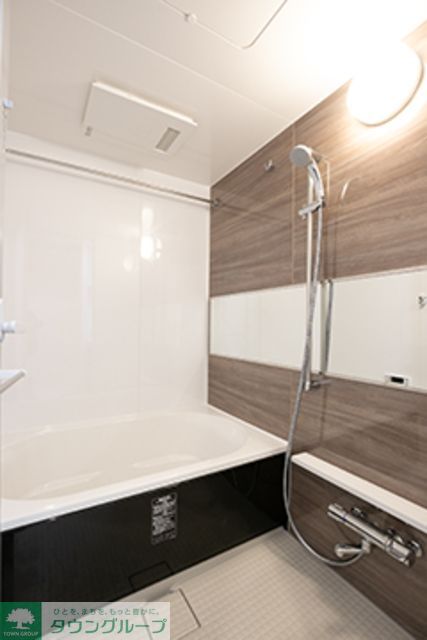 バス・シャワールーム　※写真は同タイプ住戸です。