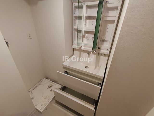洗面設備　同建物写真