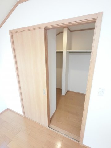 収納　☆ウォークインクローゼット