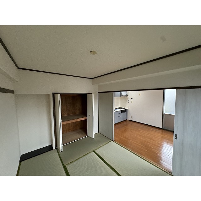 その他部屋・スペース　別部屋参照：和室全体写真