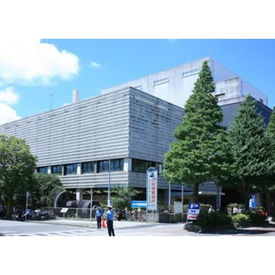 図書館　神奈川県立川崎図書館（図書館）まで1819m
