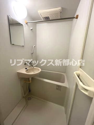 バス・シャワールーム　類似のお部屋の写真となっております。※イメージ写真