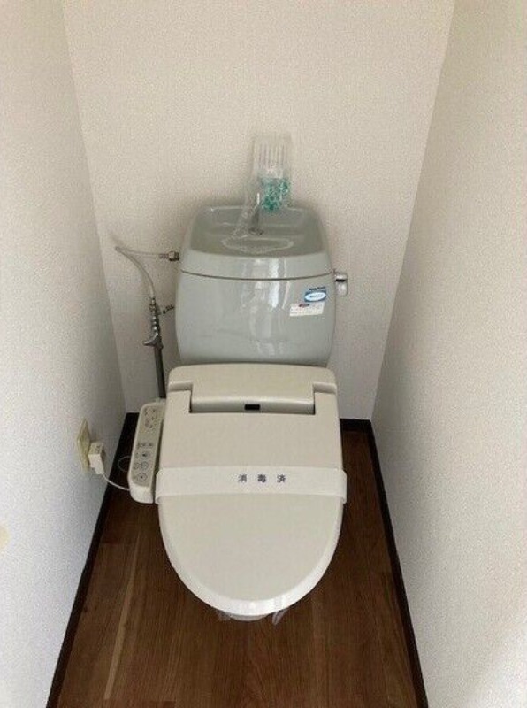 トイレ　図面と現状に相違がある場合には現状を優先