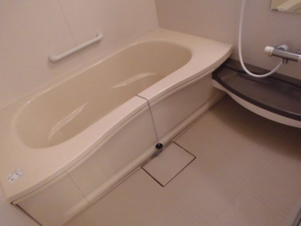 バス・シャワールーム　同建物別部屋写真