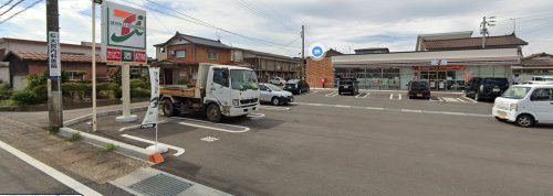 コンビニ　セブンイレブン 長岡北山2丁目店（コンビニ）まで462m