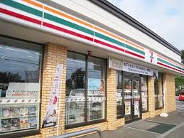 コンビニ　セブンイレブン札幌新川通り店（コンビニ）まで392m