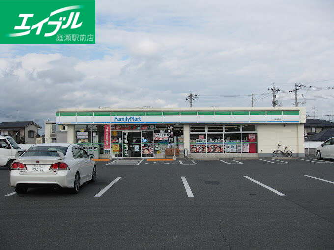 コンビニ　ファミリーマート岡山庭瀬店（コンビニ）まで95m