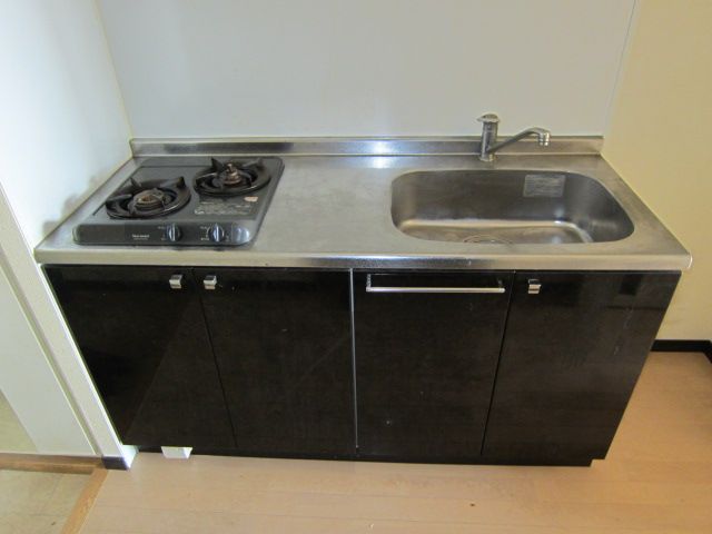 キッチン　※同物件別部屋参考画像