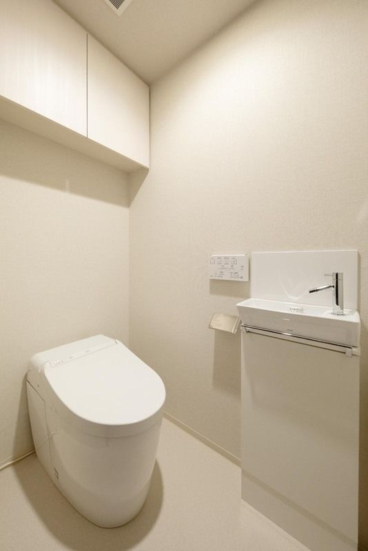 トイレ　清潔感のあるトイレです