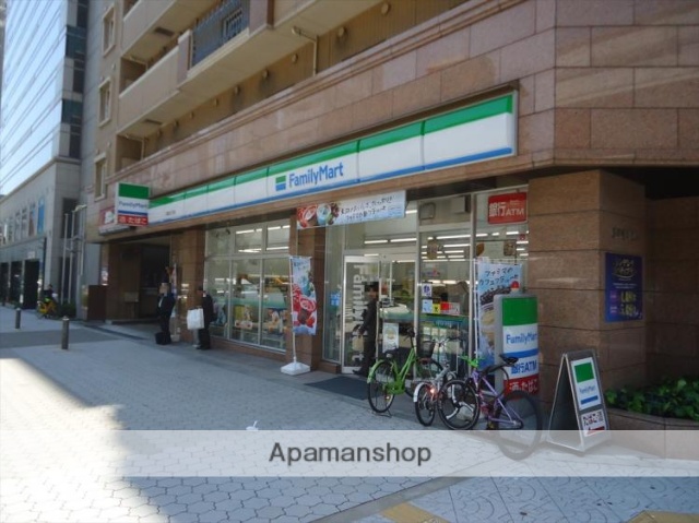 コンビニ　ファミリーマート谷町四丁目店（コンビニ）まで340m