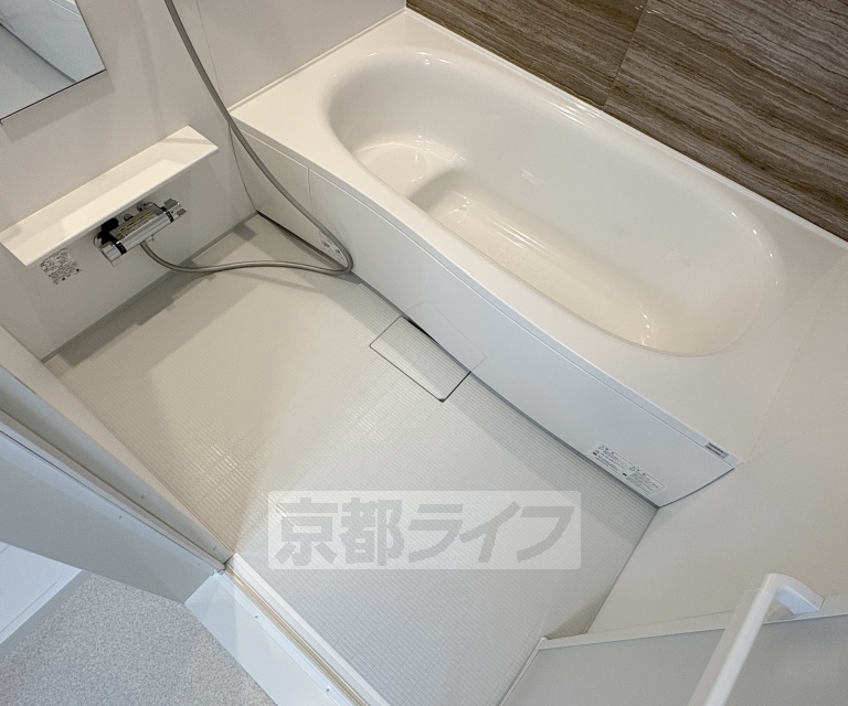 ＪＲ湖西線 堅田駅 徒歩20分 2階建 築1年の風呂写真