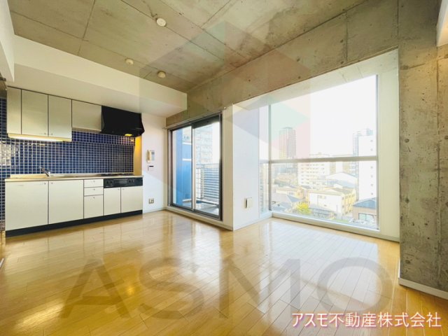 居室・リビング　同マンション別部屋　参考写真
