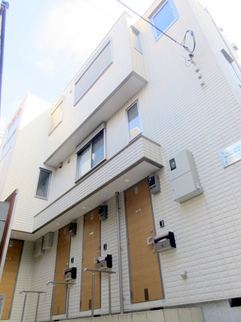 建物外観　耐震構造の旭化成へーベルメゾン