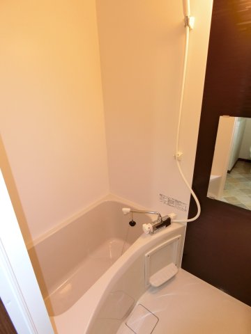 バス・シャワールーム　きれいなお風呂です