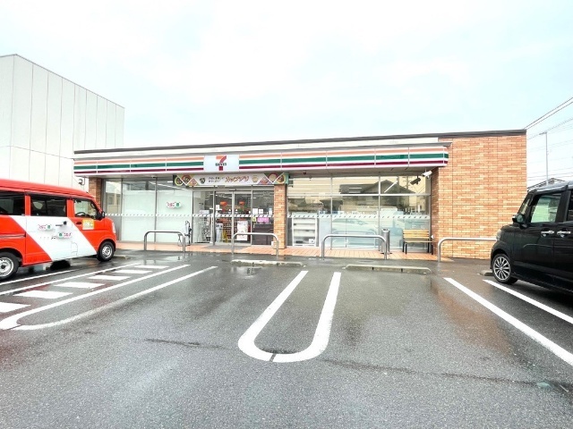 コンビニ　セブンイレブン清須廻間１丁目店（コンビニ）まで967m
